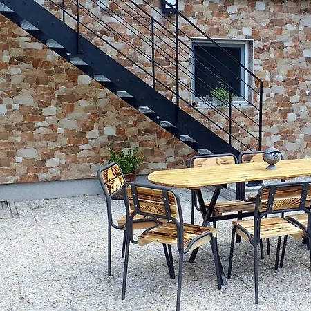 Draci Udoli Apartment *